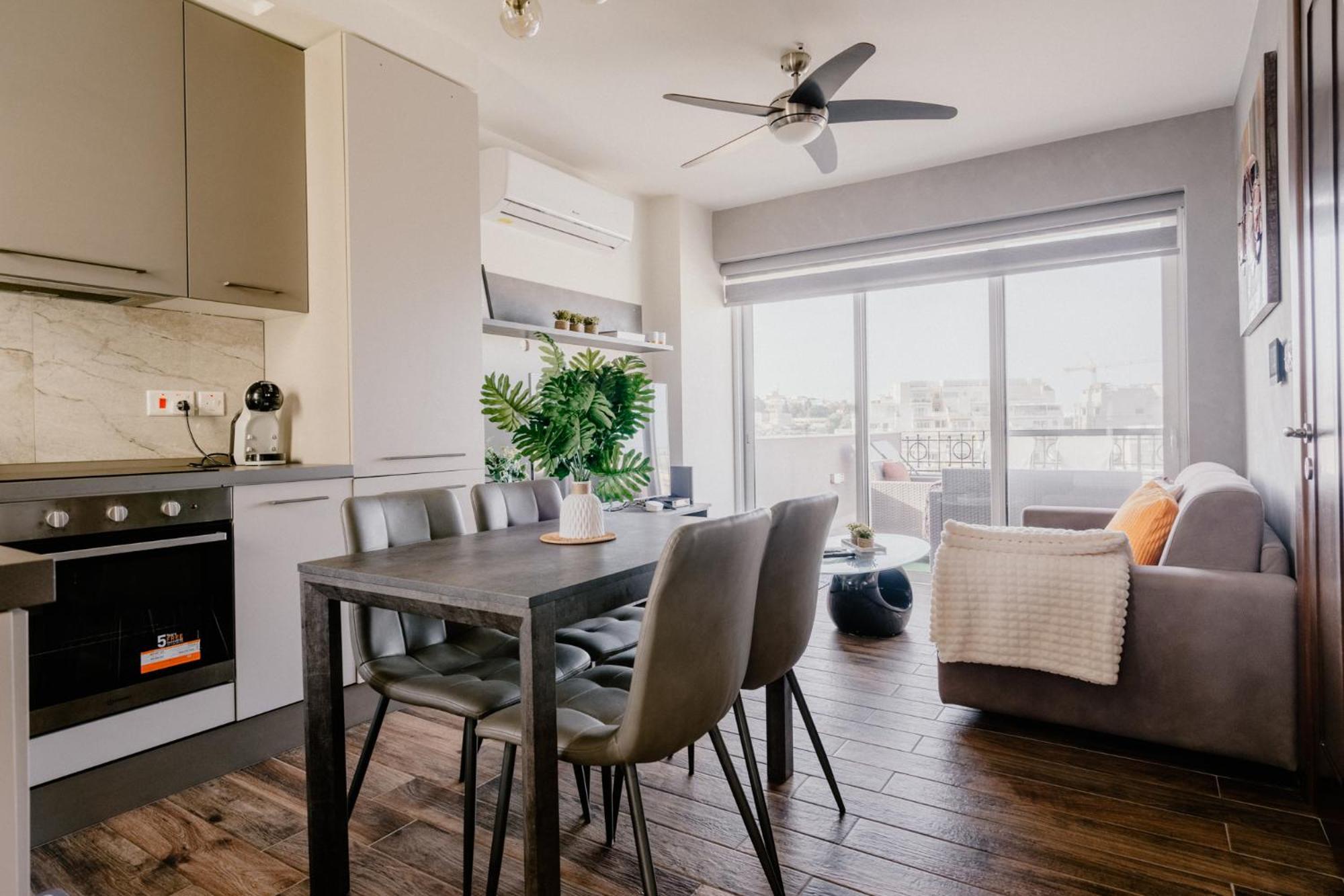 La88 Bayview Penthouse With Jacuzzi Apartment Sliema Luaran gambar